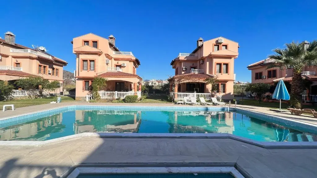 Villa in Calis